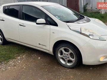 Авто Nissan Leaf 2013 № 8060797