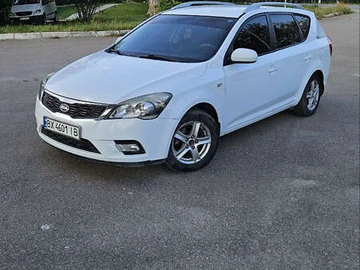 Авто KIA Ceed 2010 № 8060801