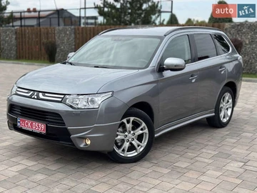 Авто Mitsubishi Outlander 2013 № 8060811
