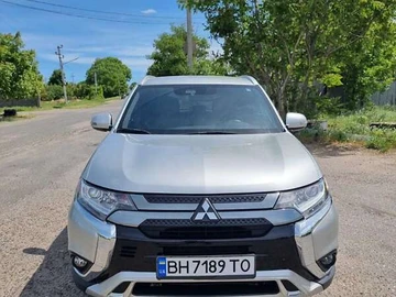 Авто Mitsubishi Outlander 2019 № 8060882