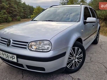 Авто Volkswagen Golf 2001 № 8060903