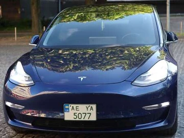Авто Tesla Model 3 2019 № 8060960
