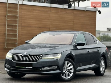 Авто Skoda Superb 2020 № 8060969