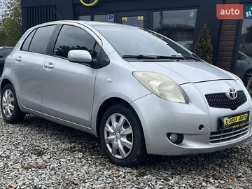 Авто Toyota Yaris 2006 № 8061129