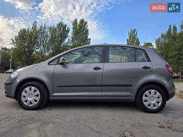 Авто Volkswagen Golf Plus 2007 № 8061140