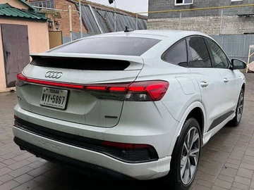 Авто Audi Q4 Sportback E-Tron 2023 № 8061274