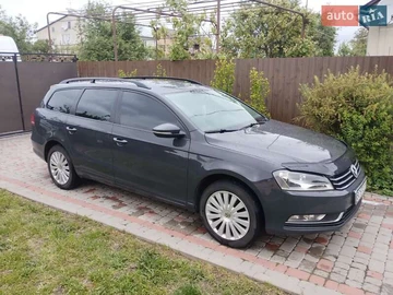 Авто Volkswagen Passat 2011 № 8061417