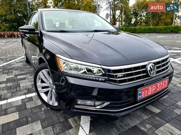 Авто Volkswagen Passat 2018 № 8061557