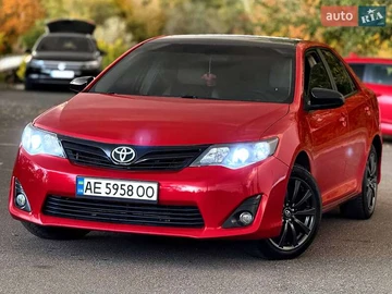 Авто Toyota Camry 2013 № 8061756