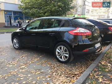 Авто Renault Megane 2011 № 8062215