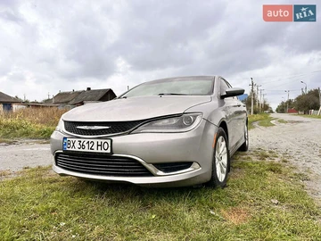 Авто Chrysler 200 2015 № 8062248