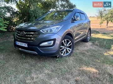 Авто Hyundai Santa Fe 2013 № 8062397