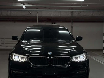 Авто BMW 5 Series 2018 № 8062430