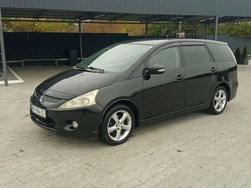 Авто Mitsubishi Grandis 2008 № 8062689