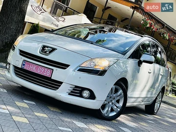 Авто Peugeot 5008 2013 № 8062893