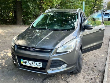 Авто Ford Kuga 2013 № 8063015
