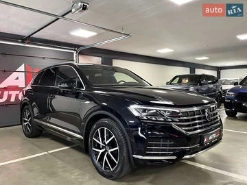Авто Volkswagen Touareg 2021 № 8063211