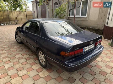 Авто Toyota Camry 1999 № 8063339