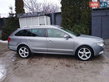 Авто Skoda Superb 2010 № 8063462