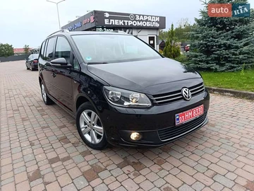 Авто Volkswagen Touran 2013 № 8063646
