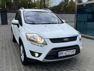 Авто Ford Kuga 2012 № 8063647