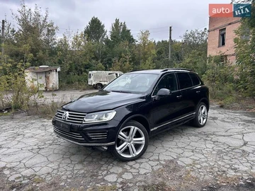 Авто Volkswagen Touareg 2015 № 8063701