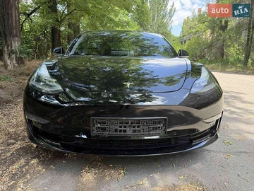 Авто Tesla Model 3 2019 № 8063730