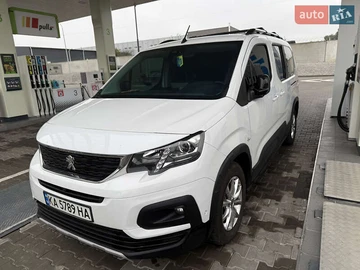 Авто Peugeot Rifter 2023 № 8063848