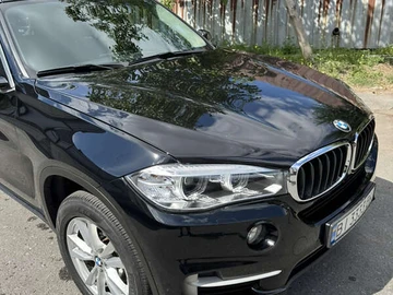 Авто BMW X5 2018 № 8063965