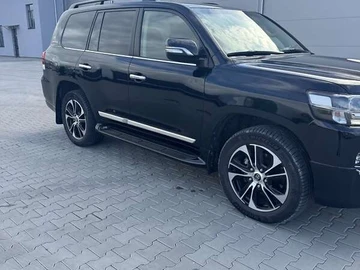 Авто Toyota Land Cruiser 2020 № 8063984