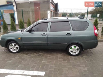 Авто ВАЗ 2171 Priora 2011 № 8064022
