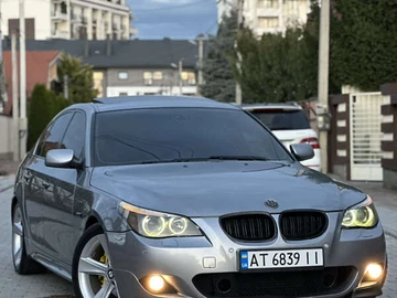 Авто BMW 5 Series 2003 № 8064280