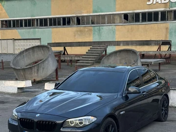 Авто BMW 5 Series 2013 № 8064333
