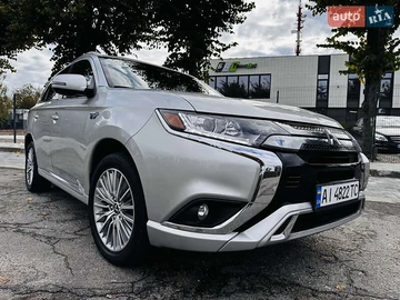 Авто Mitsubishi Outlander 2022 № 8064566