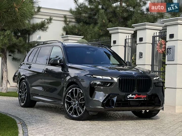 Авто BMW X7 2022 № 8064729