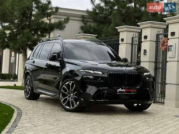 Авто BMW X7 2023 № 8064730