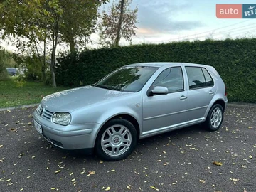 Авто Volkswagen Golf 2002 № 8064753
