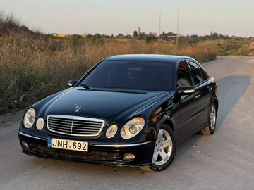 Авто Mercedes E-Class 2003 № 8064761