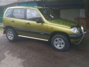 Авто Chevrolet Niva 2004 № 8064818