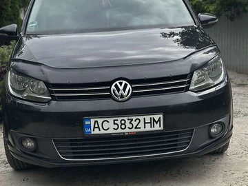 Авто Volkswagen Touran 2011 № 8065001