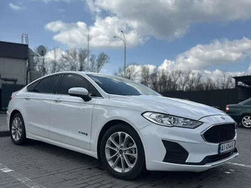 Авто Ford Fusion 2018 № 8065036