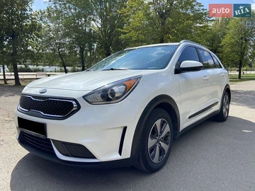 Авто KIA Niro 2017 № 8065043
