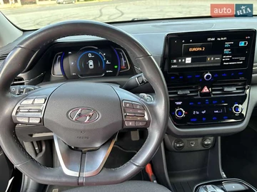 Авто Hyundai Ioniq 2019 № 8065050
