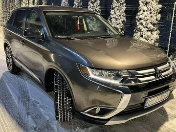 Авто Mitsubishi Outlander 2018 № 8065056