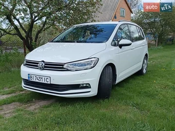 Авто Volkswagen Touran 2017 № 8065061