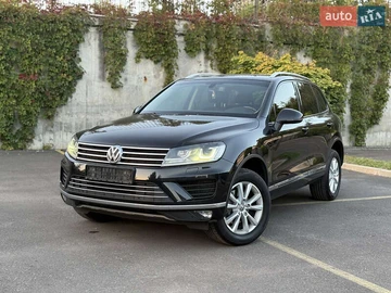 Авто Volkswagen Touareg 2016 № 8065168