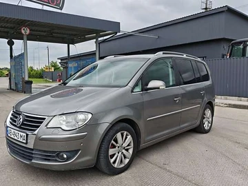 Авто Volkswagen Touran 2008 № 8065443