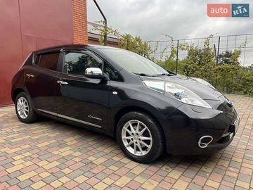 Авто Nissan Leaf 2013 № 8065467