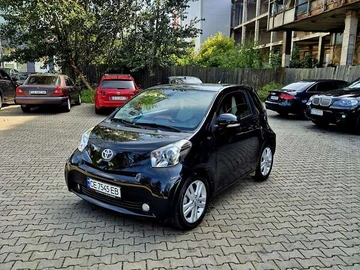 Авто Toyota Iq 2011 № 8065478