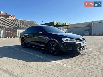 Авто Volkswagen Jetta 2011 № 8065479